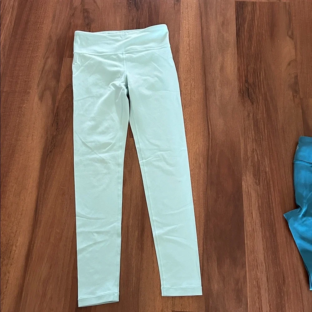 Lot of 4 Athleta Girl Leggings M & L - Picture 2 of 9